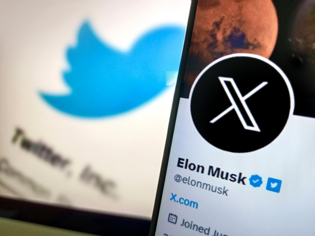 Image of Twitter and Elon Musk's account with the new X logo